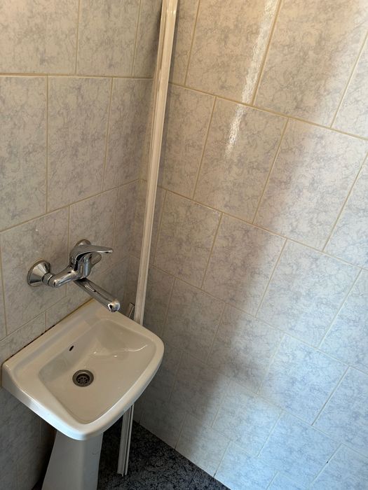 Дава се под наем Едностаен апартамент в София, Надежда 2 - 30 кв.м за 408 € - Снимка #13