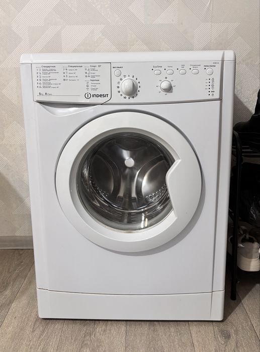 Стиральная машина Indesit