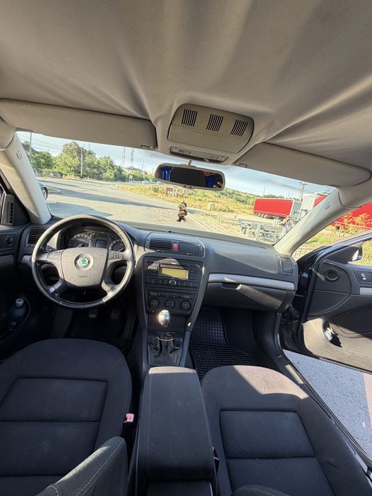 Skoda Octavia 1.6 Benzina