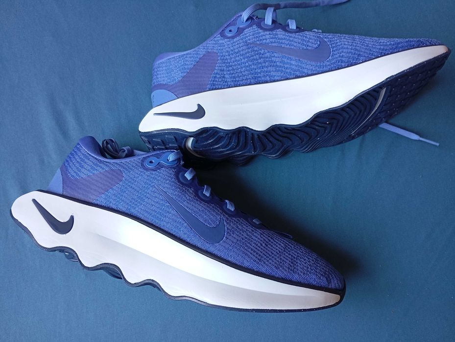 Маратонки  Nike Motiva