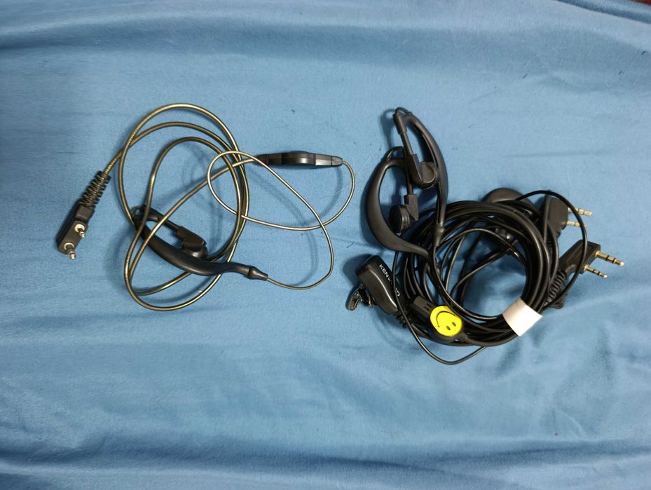 Гарнитура на рацию.