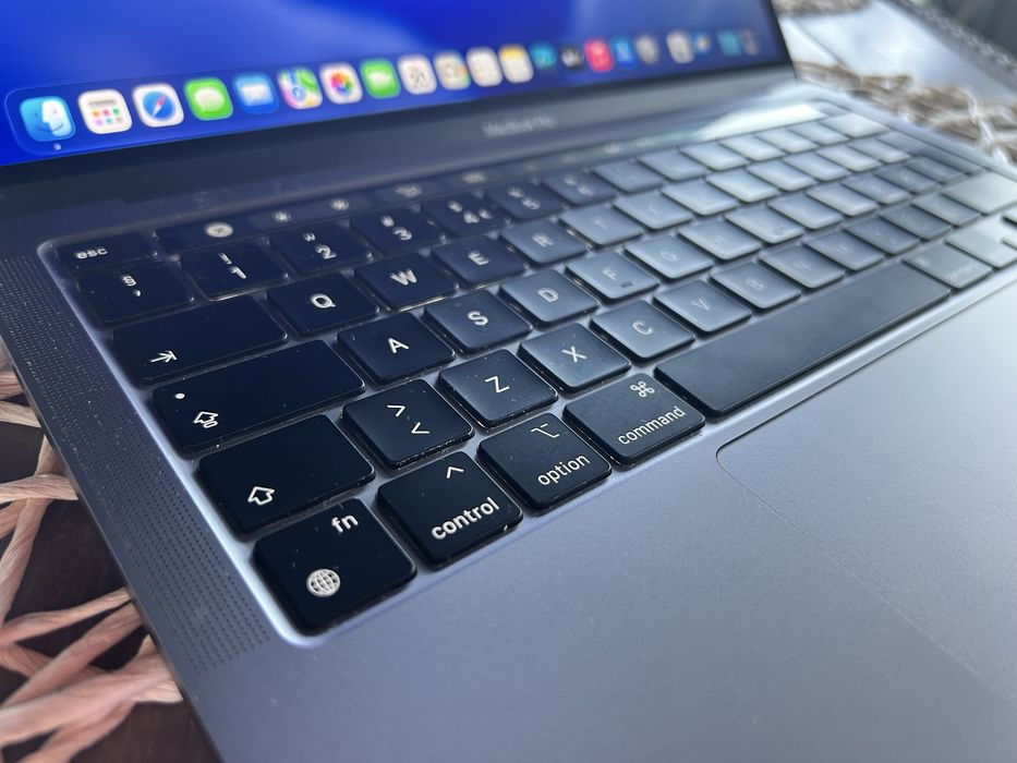 Laptop Apple Macbook Pro M2 (A2338), Apple M2, 13.3"