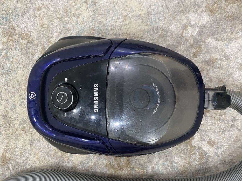 Продаётся пылесос