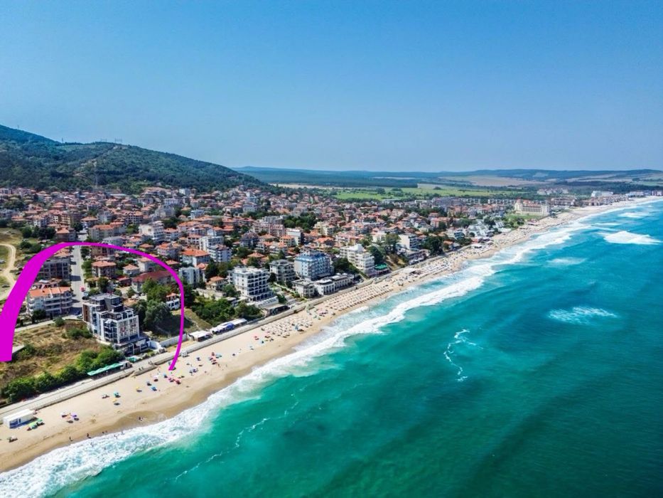 Продава се Тристаен апартамент в Обзор - 92 кв.м за 776 €/кв.м - Снимка #2