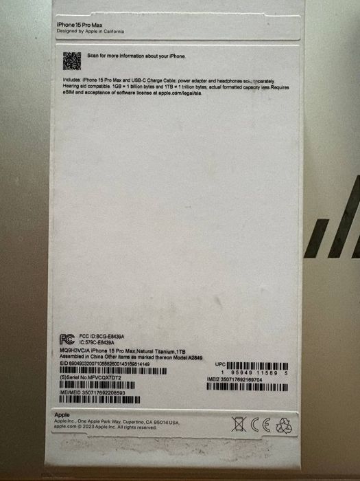 Айфон 15про Макс сотилади