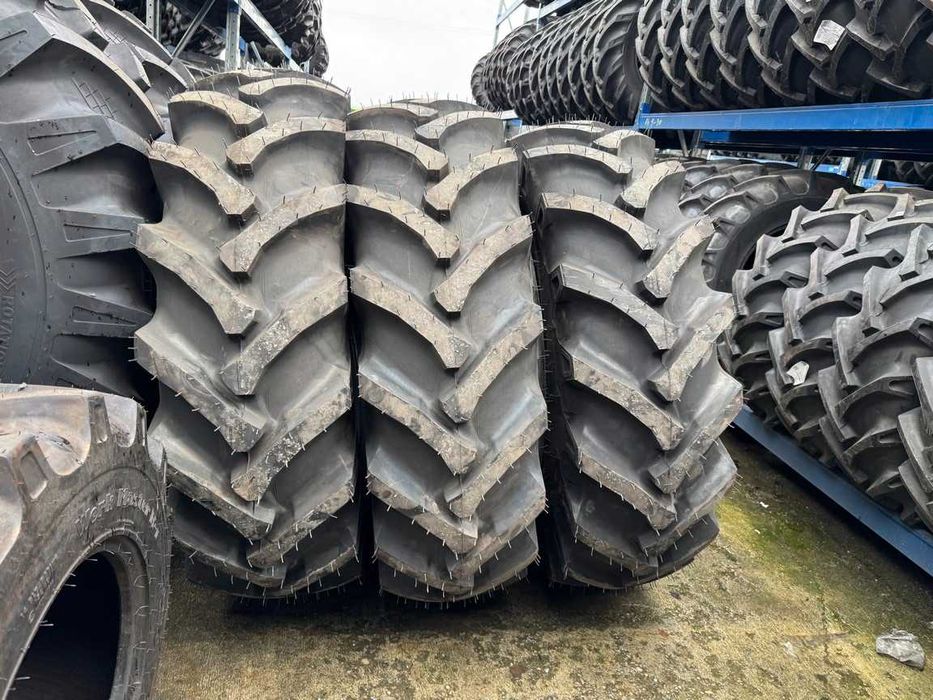 Cauciucuri pentru vola cu 16 pliuri 18.4-30 marca PANTHER