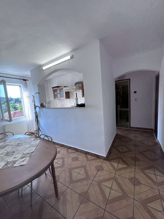 Vand apartament cu 2 camere, cartier Unirii, Reghin