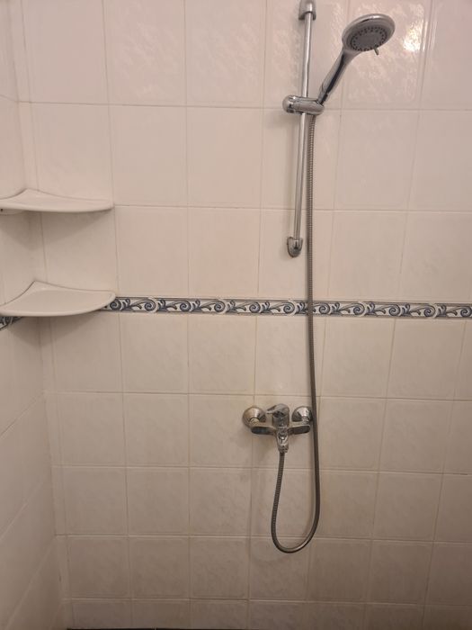 Дава се под наем Тристаен апартамент в Пловдив, Въстанически - 100 кв.м за 433.5 € - Снимка #10