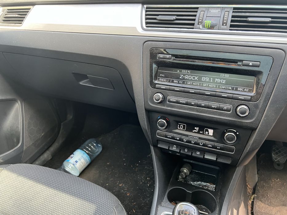 Skoda Rapid Spaceback 2014г. панорама на части