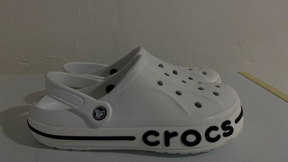 crocs новые 42 размера