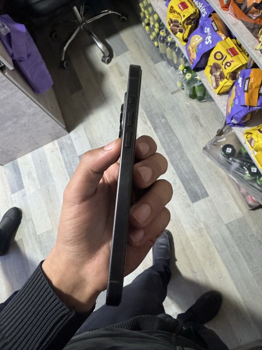 Ayfon 15pro max holati idyal