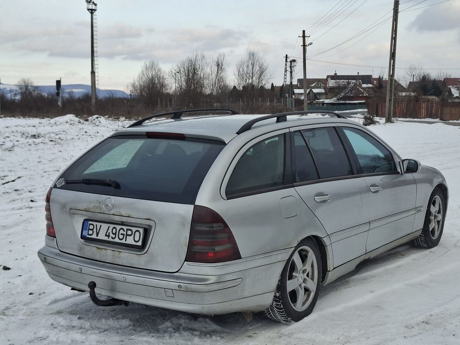 Mercedes Benz c220 2.2 cdi anul 2003
