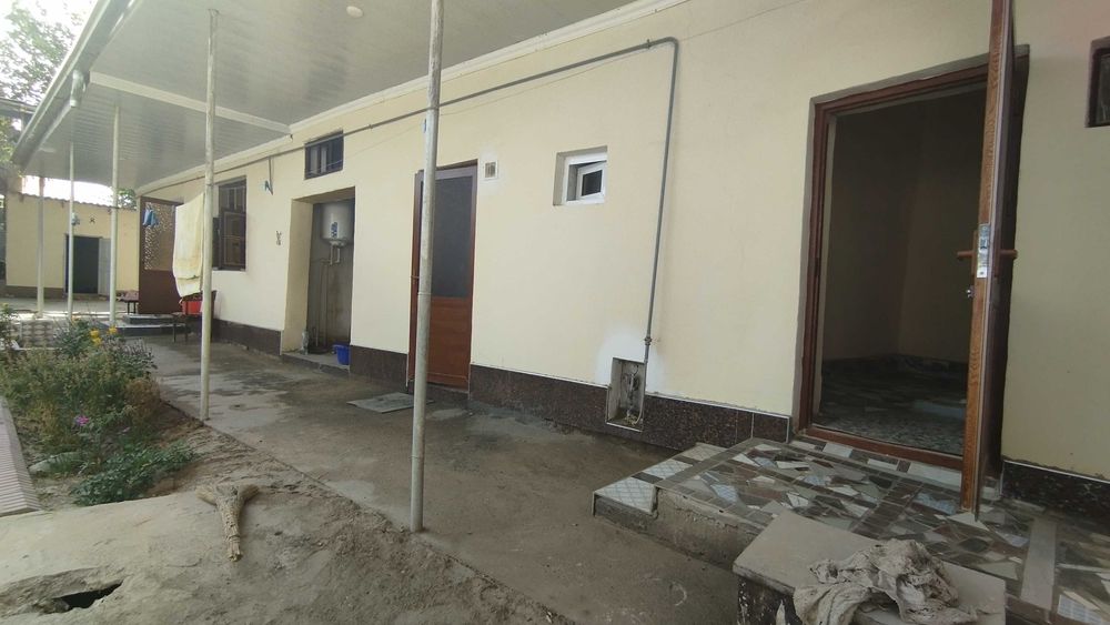 Термез шахарда Без маклер 2 сотикли уй жой сотилади