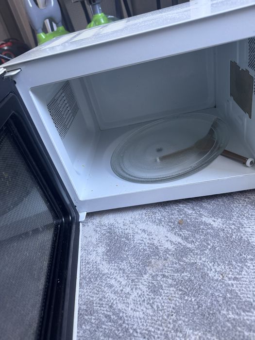 Микроволновая печь LG