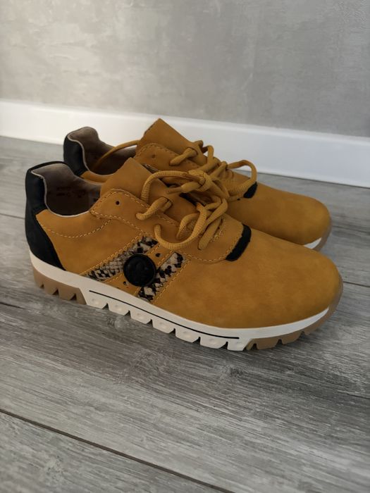 Полуботинки женские