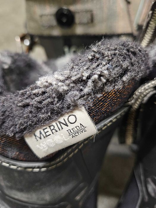 Продавам дамски скиорски обувки Rossignol  75лв или 37 евро