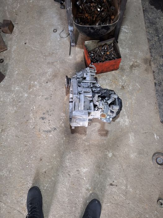 Cutie Viteze 5 Trepte  BXE/BJB/BLS/BKC/AVQ  Octavia, GOLF,SEAT