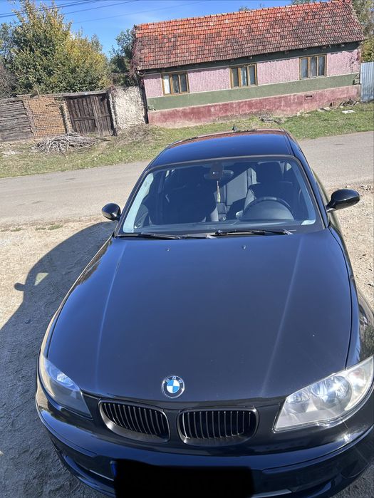 BMW Seria 1 2009 — imagine 1