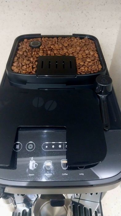 Кофемашина Delonghi