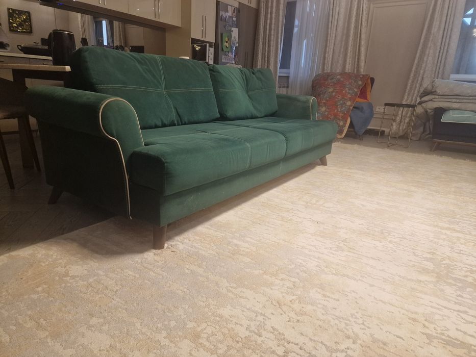 Продам диван  в хорошем состоянии