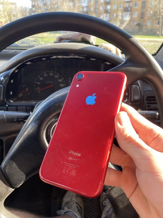Iphone айфон xr 64gb 76% red product