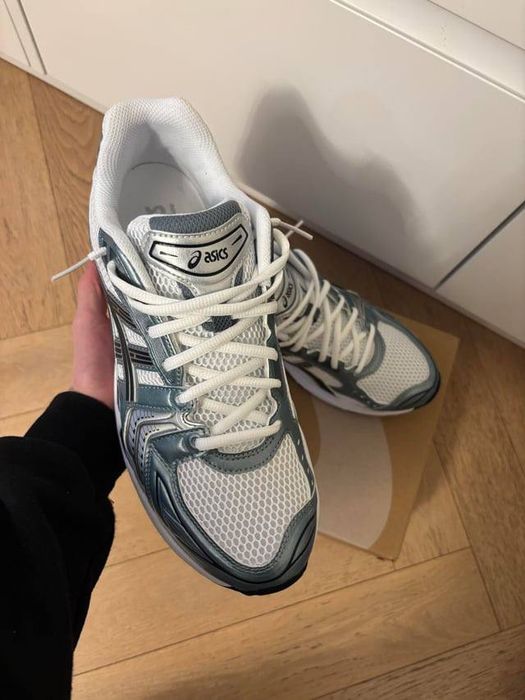 Оригинални ASICS GEL  Безплатна доставка