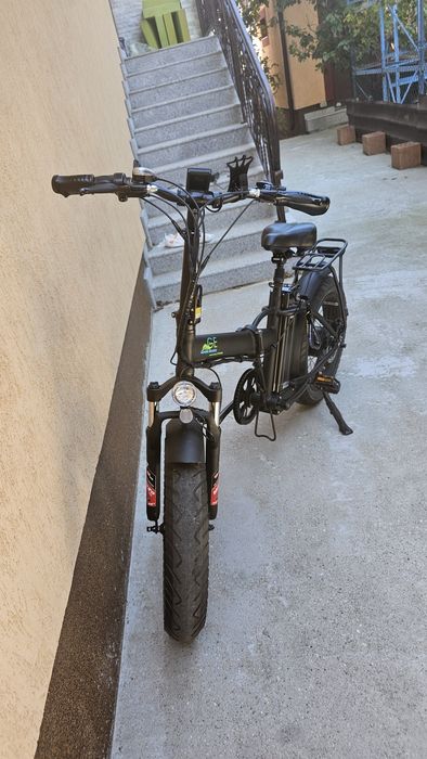 Bicicletă electrică e-twow,