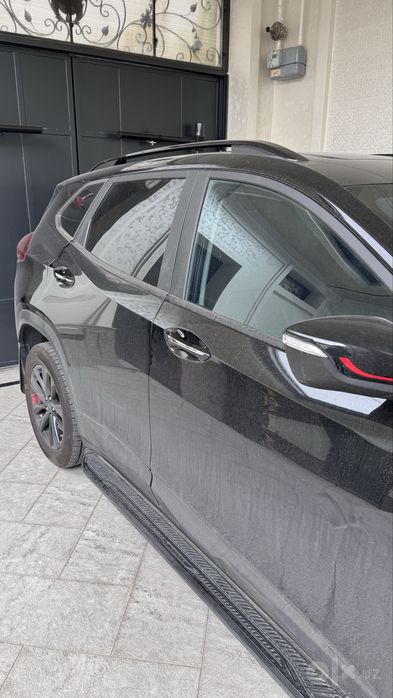 tracker 2 redline 2025