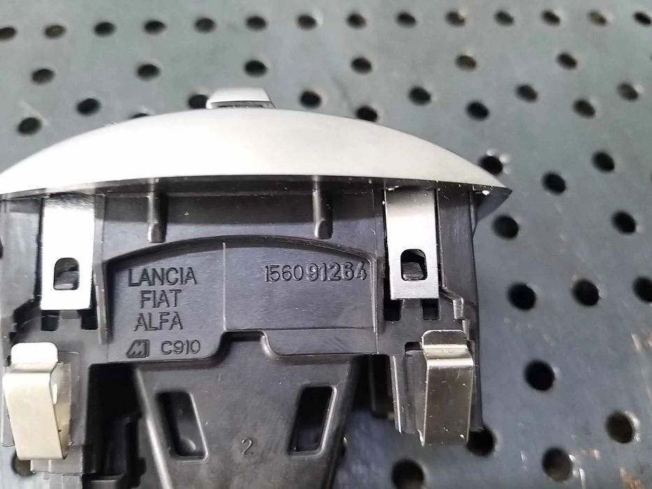 Buton reglaj suspensie alfa romeo giulietta 940 156091264