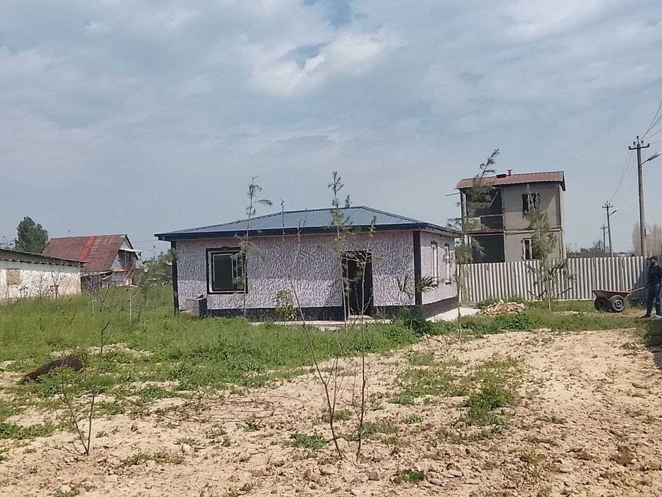 Dacha Akmal Ikromov sotiladi Piskent tumani, Toshkent viloyati