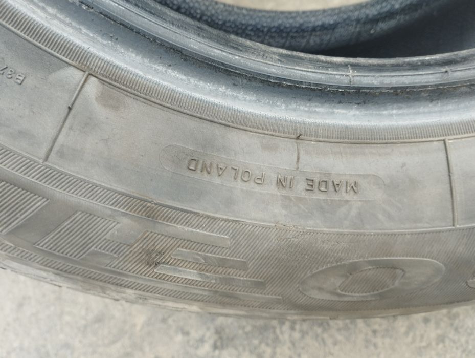 Продавам зимни гуми  дебика  фриго   215 /65/16  4 броя. 8 ММ грайфер