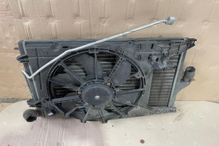 Electroventilator racire motor Dacia Logan prima generatie (facelift)