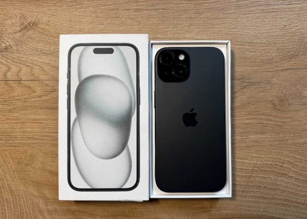 iPhone 15 128GB.