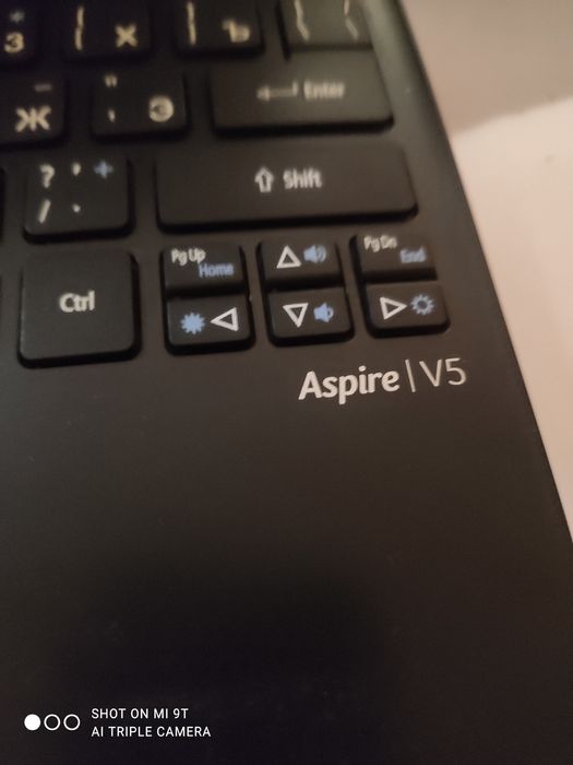 Продам нетбук acer на запчасти