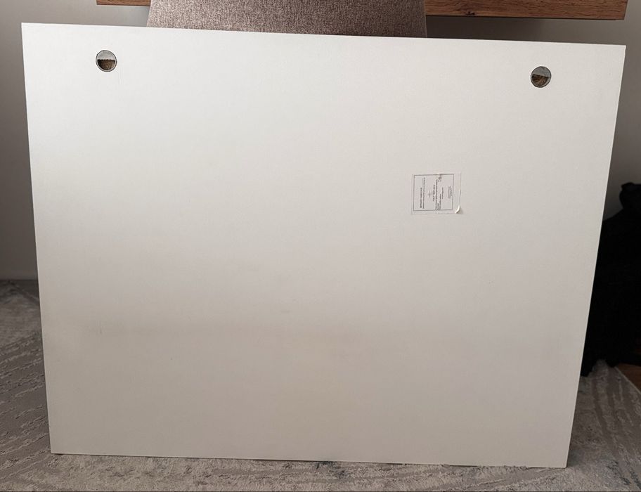 Навесной зеркало