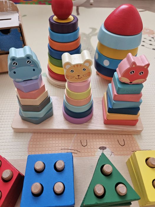 Деревянные развивающие игрушки