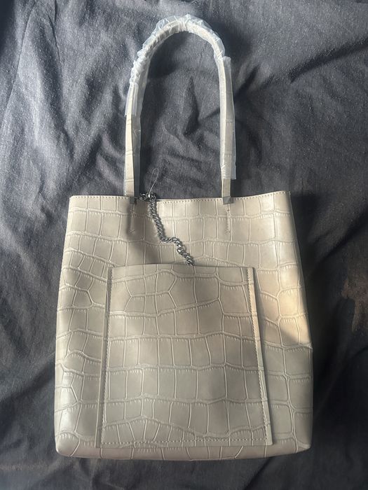 Нова чанта zara