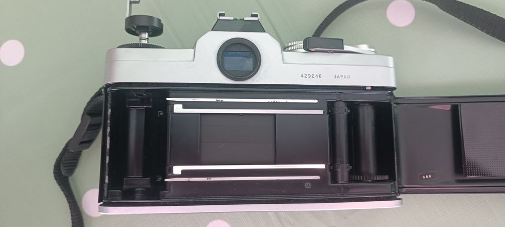 Фотоапарат CHINON CS. По договаряне.