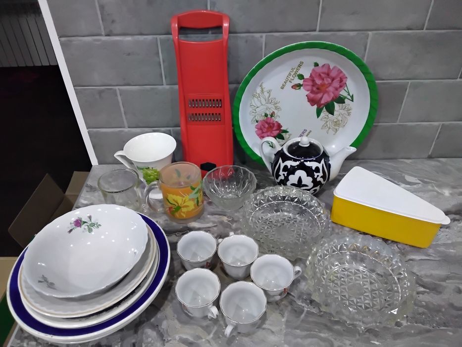 Продам посуду и кухонную утварь