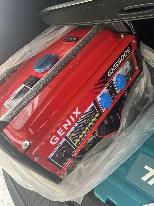 Продам генератор новый