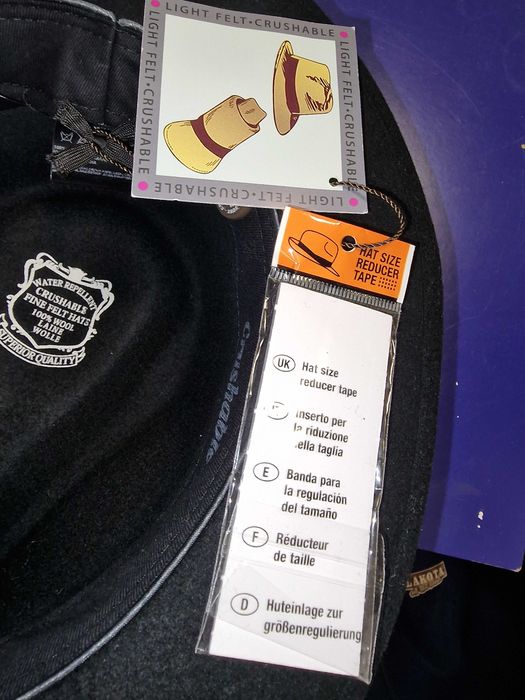 Vand palarii noi de lana barbatesti de calitate superioara si elegante