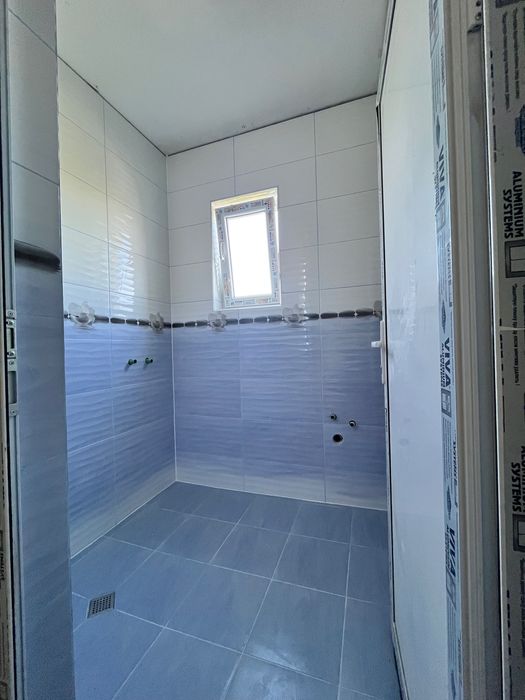 Ремонт на баня, плочкаджия