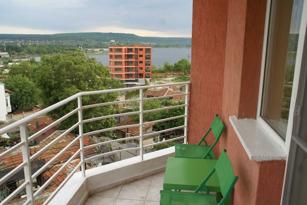 Дава се под наем Двустаен апартамент в Варна, Център - 60 кв.м за 498.27 € - Снимка #15