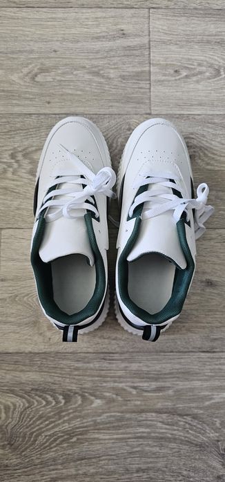 Обувки Sneakears