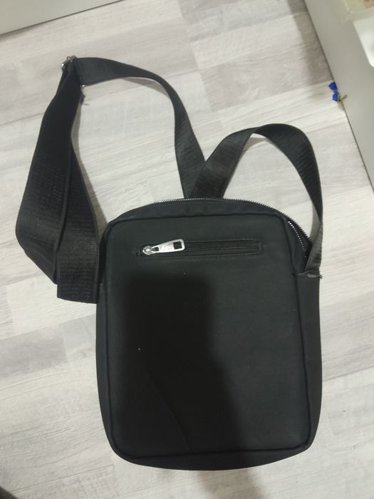 продам борсетку LOCOSTE