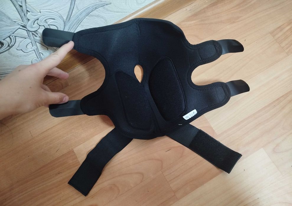 Доставка. Бандаж на голеностопный сустав с опорой