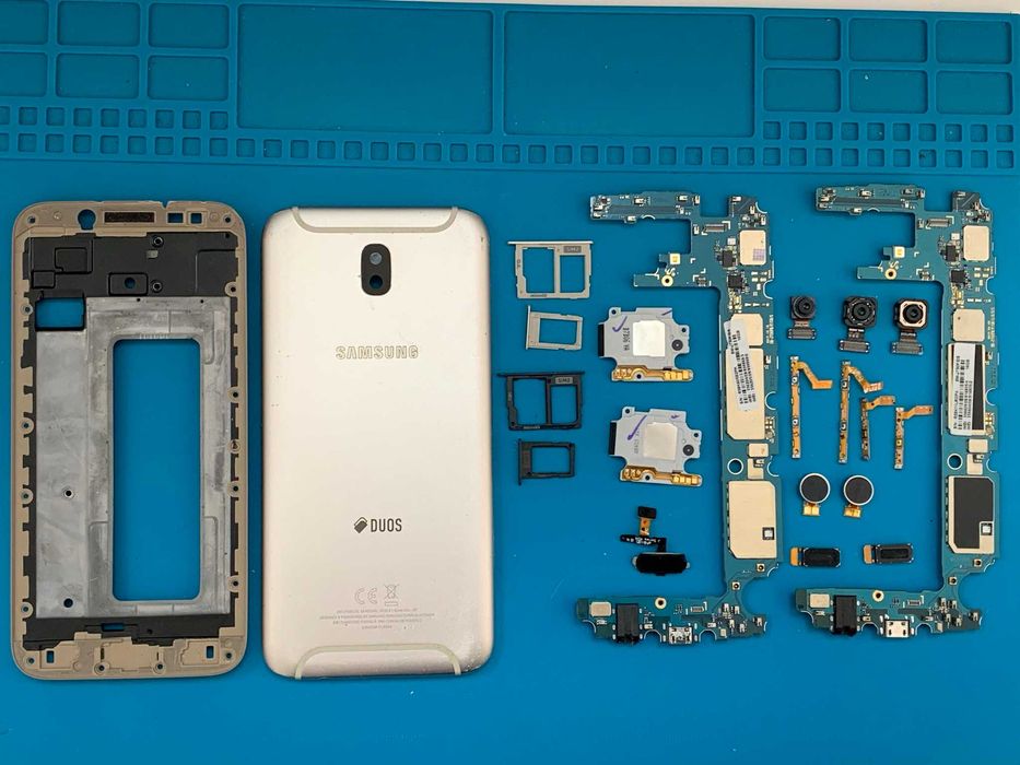 Samsung Galaxy J7 2017 на части