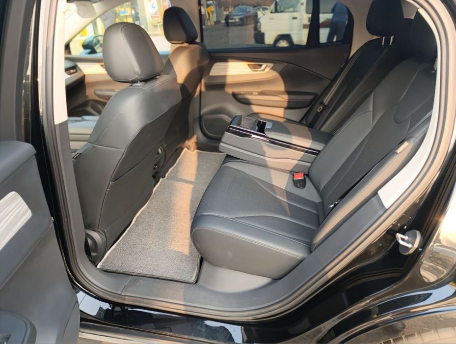 Hongqi Eqm5 500 тали сотилади