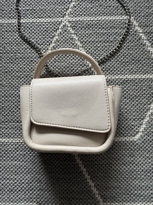 Чанти на Pull&Bear