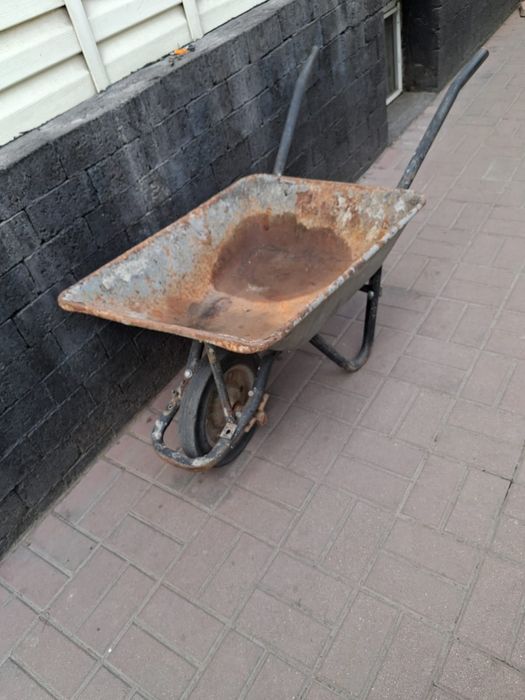 Продам тачку , тележку